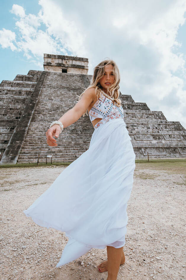 Chichen Itzá travel blogger